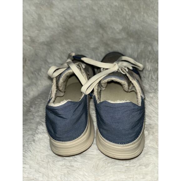 NWOB Taos Mesh And Fabric Lace Up Sneakers Size 8 - Picture 5 of 10